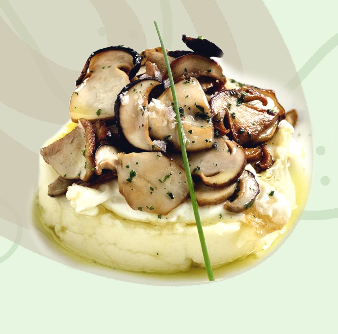 Puré de patatas con setas y huevo